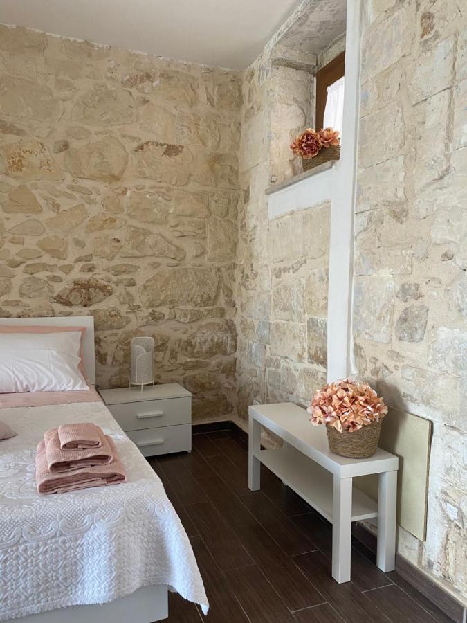 Mary Home Sicily Deluxe Рагуза Екстер'єр фото